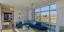Chic Modern Barn in Hamptons