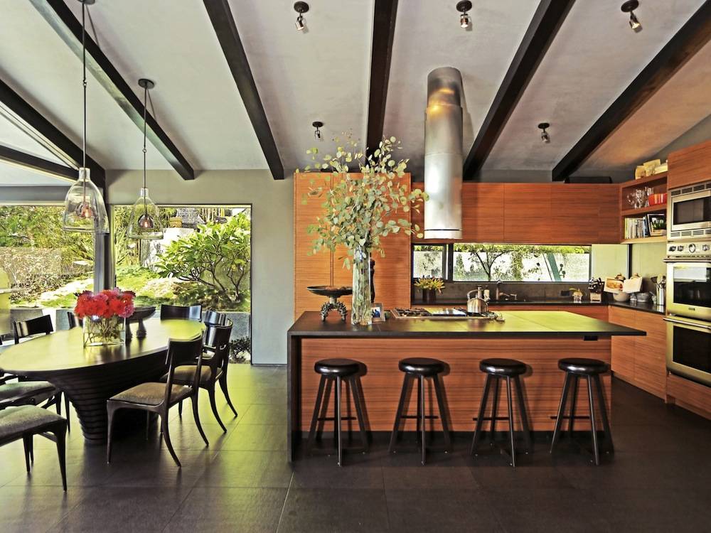  John Legend and Chrissy Tiegen's Hollywood Hills Home