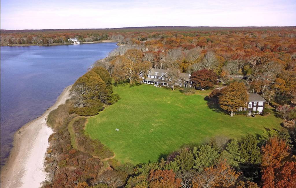  According to Curbed, The  11.2-acre property on Georgica Pond has already been subdivided into 7.5 and 3.7-acre parcels.