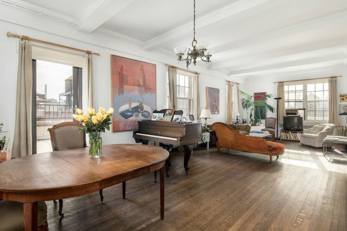 Fifth Avenue duplex belonging to Jane Freilicher