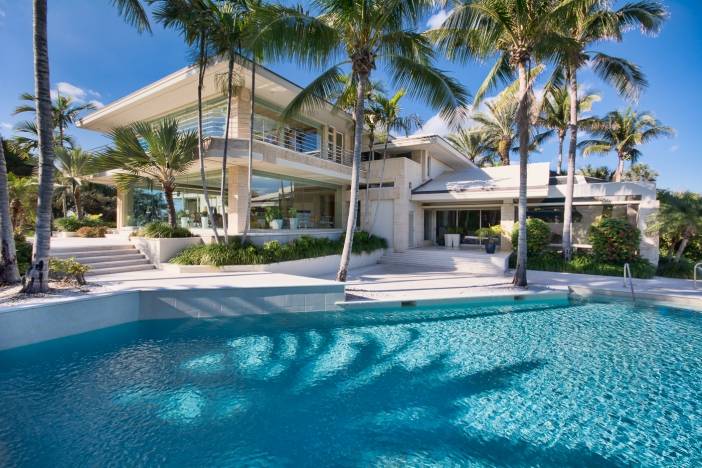 Rotating Jupiter Beach House