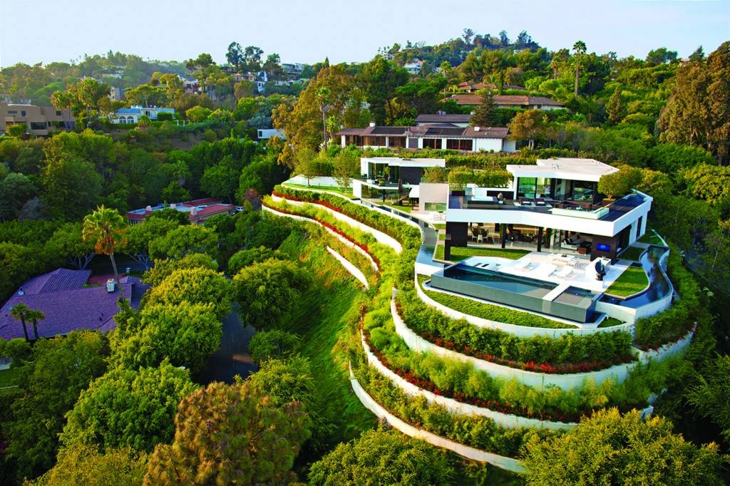 House on Laurel Way in Beverly Hills