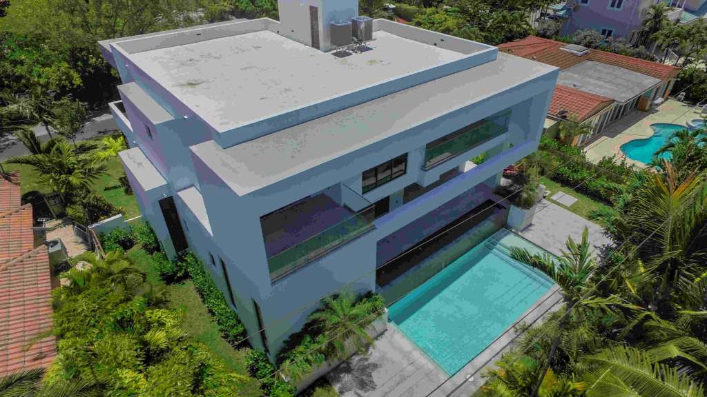 121 Buttonwood Dr.