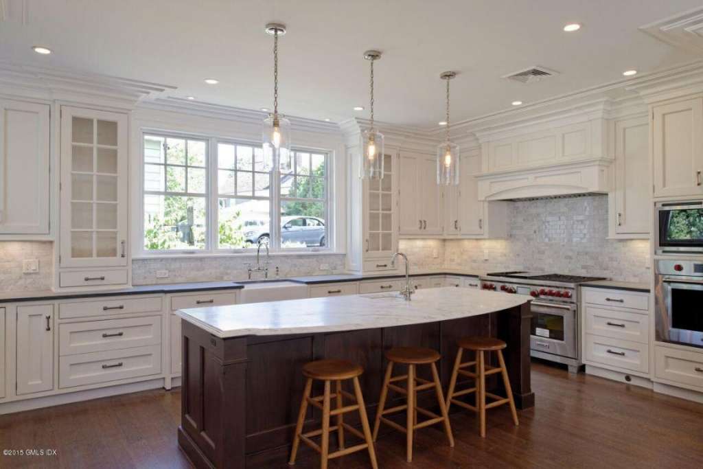 303 Milbank Ave.
