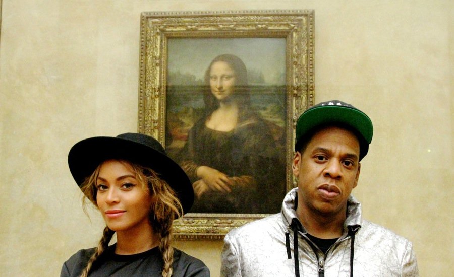 Beyonce and Jay-Z in front of the Mona Lisa in Paris