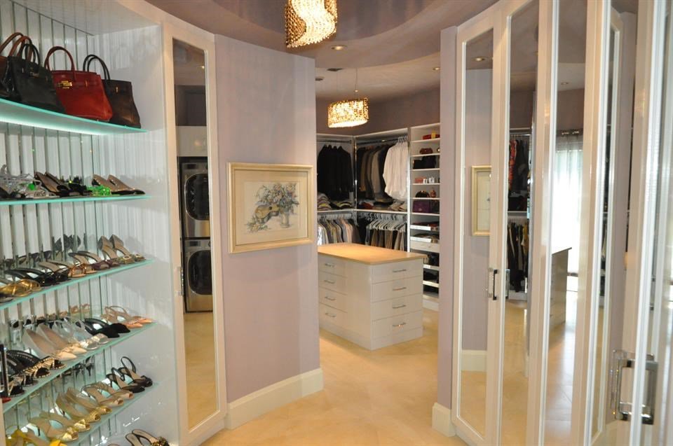 Walk-In Couture Closets