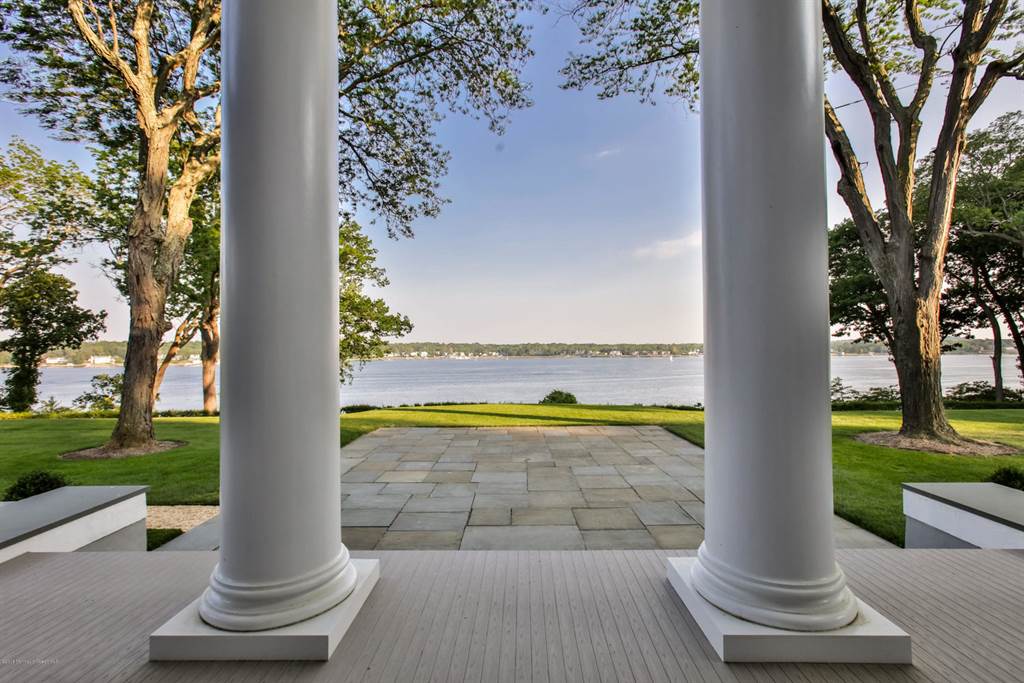 Grand Entranceways 