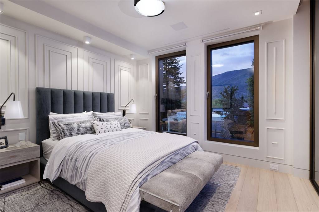 Luxurious Bedrooms