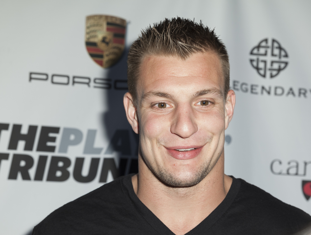 Rob Gronkowski april 2021 article